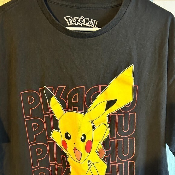 Pokemon Pikachu Men's Officially Licensed Nintendo Game Tee T-Shirt - Black - Picture 1 of 4